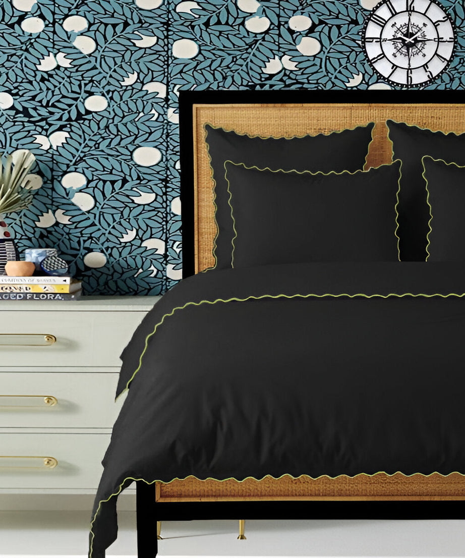 Black 400TC Cotton Small Scallop Embroidery Duvet Cover Set