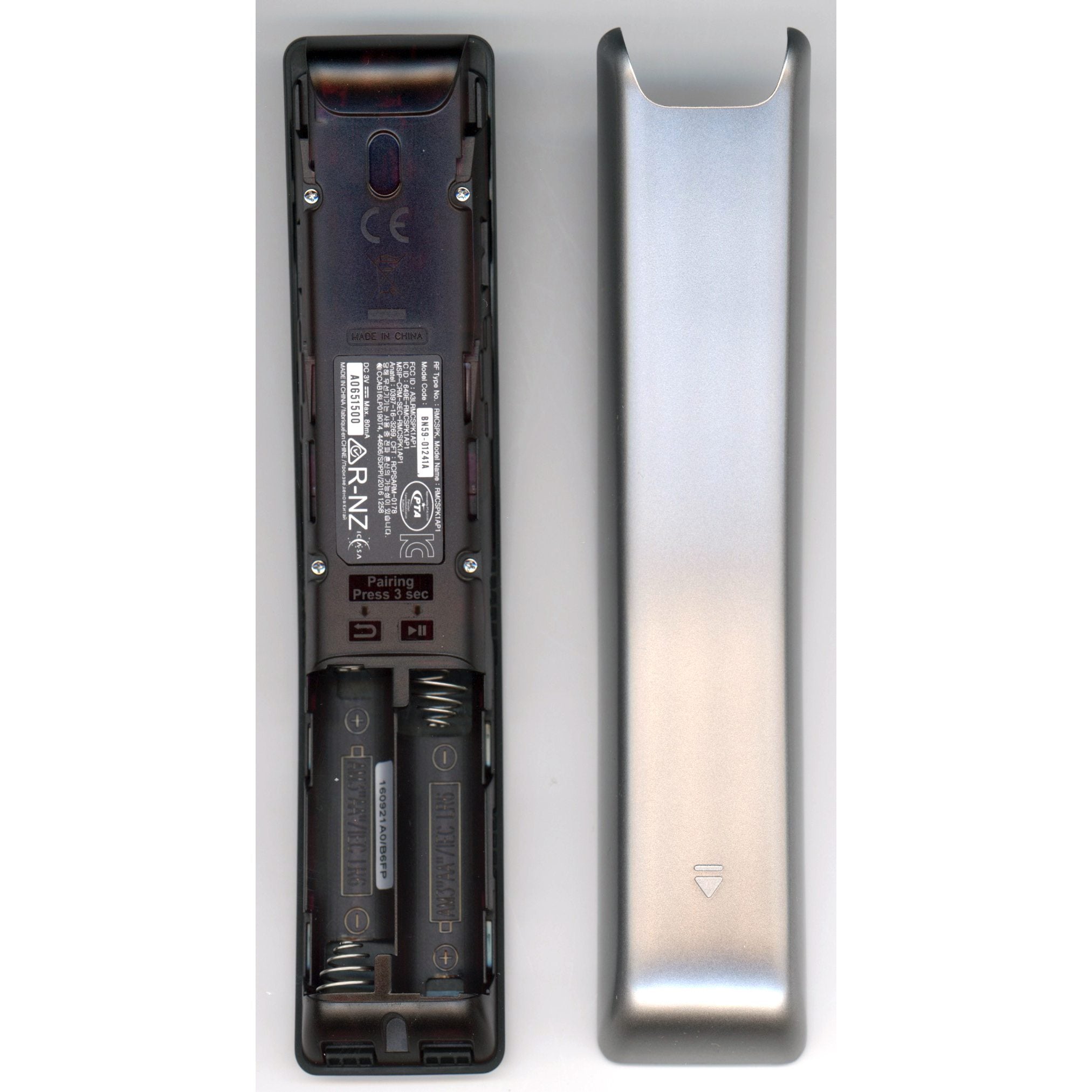 Samsung BN59-01241A /RMCSPK1AP1 RF VOICE TV Remote Control - BN5901241A