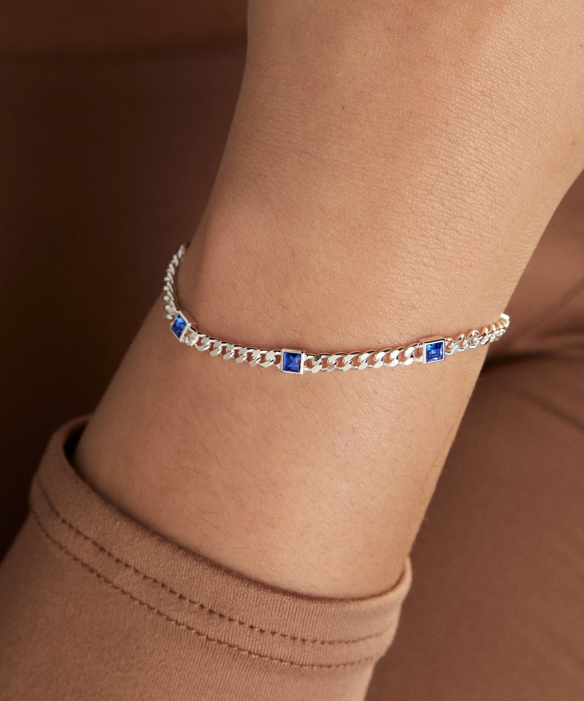 September Birthstone Sapphire Curb Chain Bracelet