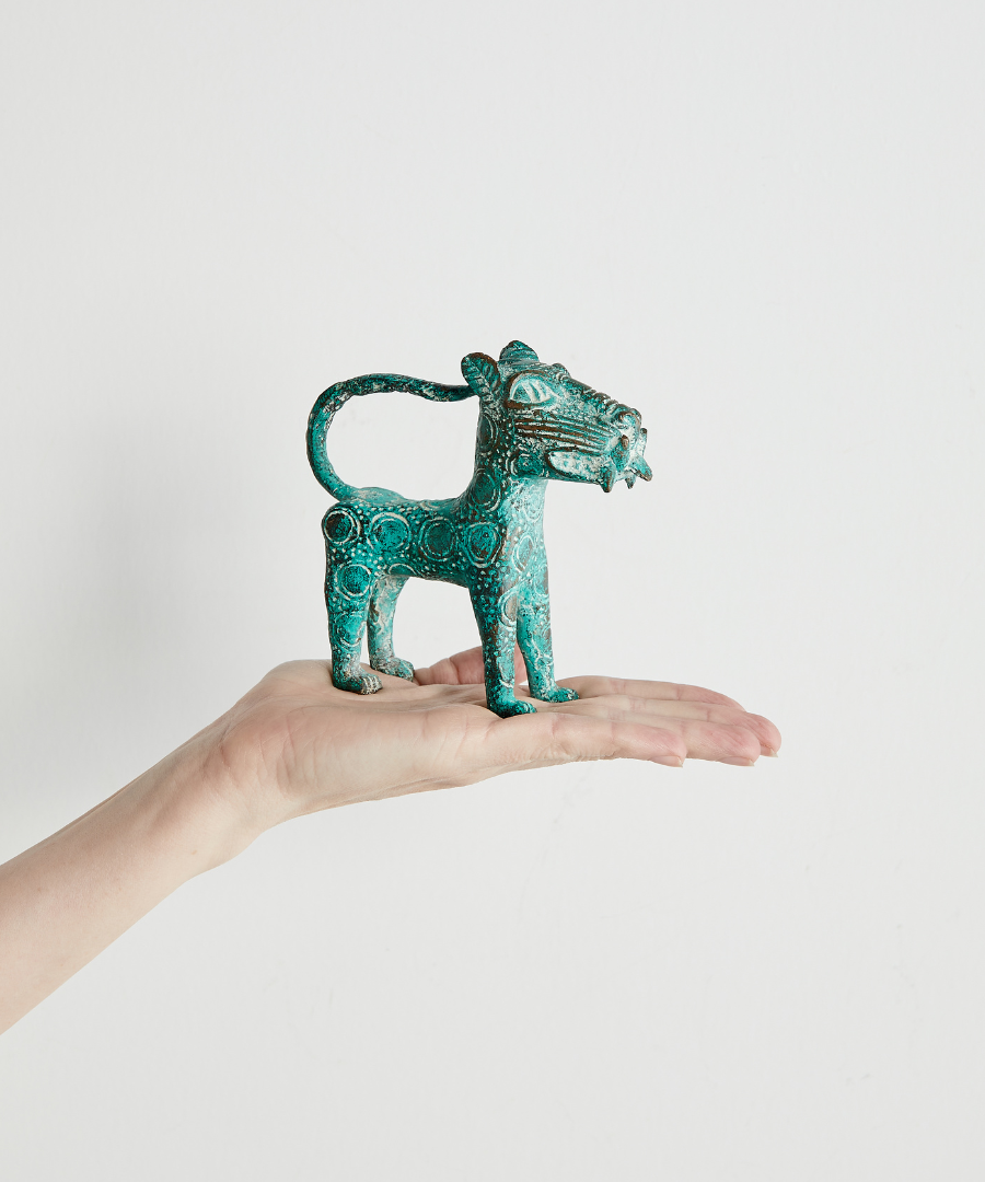Mini Benin Bronze Metal Leopard Figurine