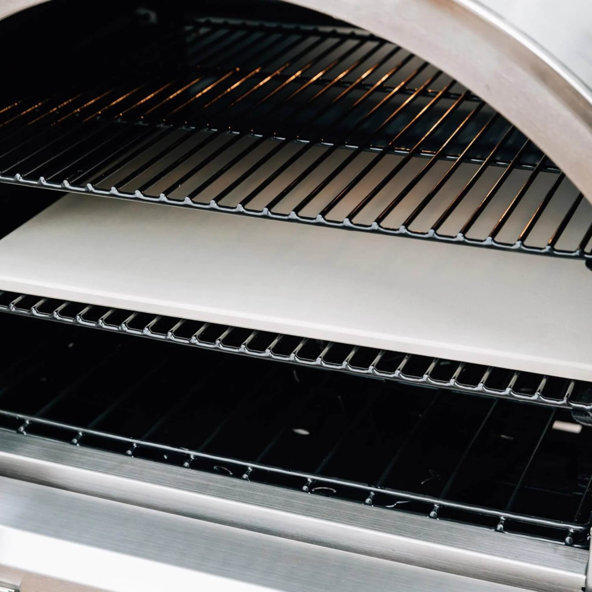 Summerset 60-Inch Outdoor Freestanding Gas Pizza Oven [SS-OVFS-LP/NG] (SAK17543)