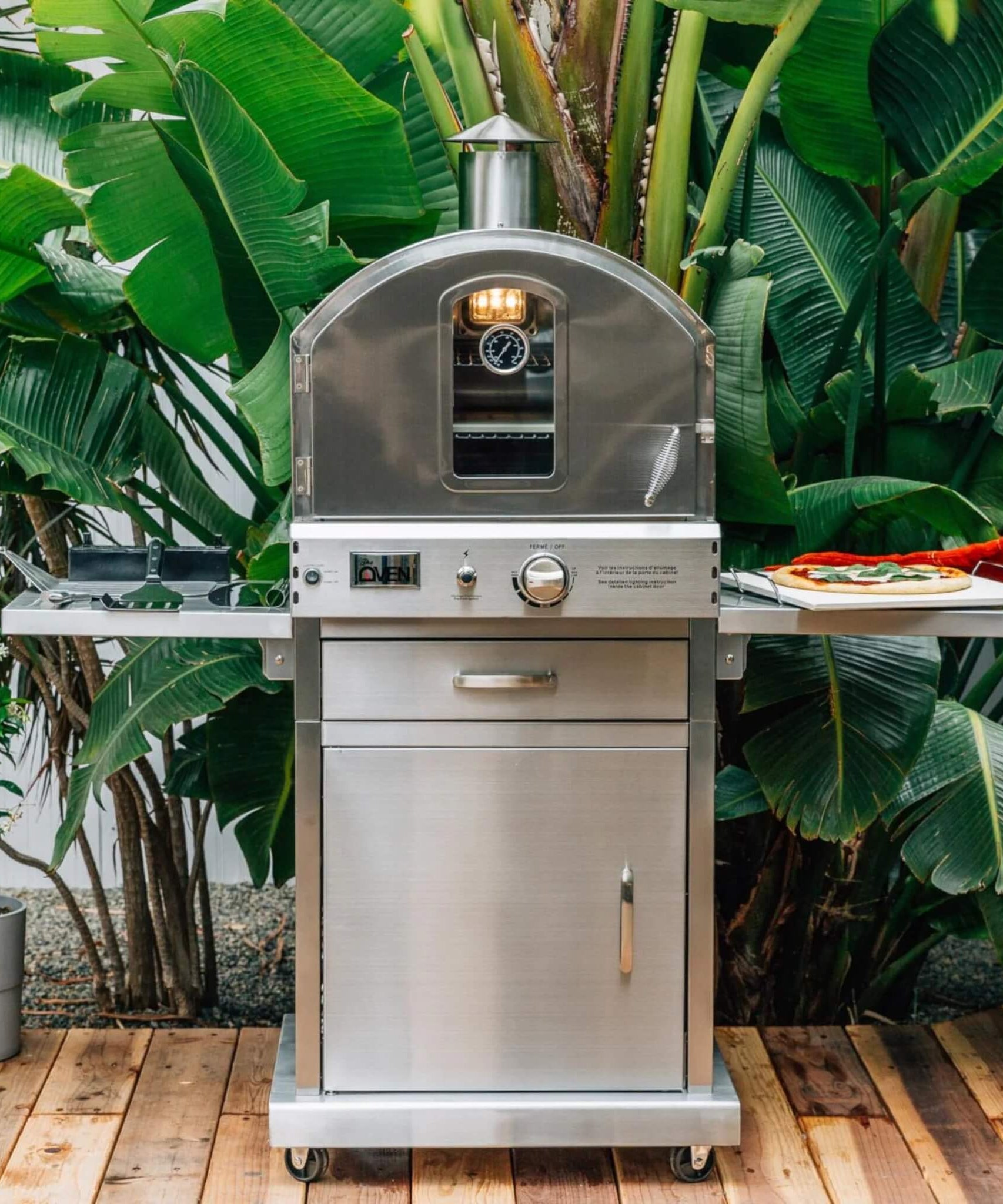 Summerset 60-Inch Outdoor Freestanding Gas Pizza Oven [SS-OVFS-LP/NG] (SAK17543)