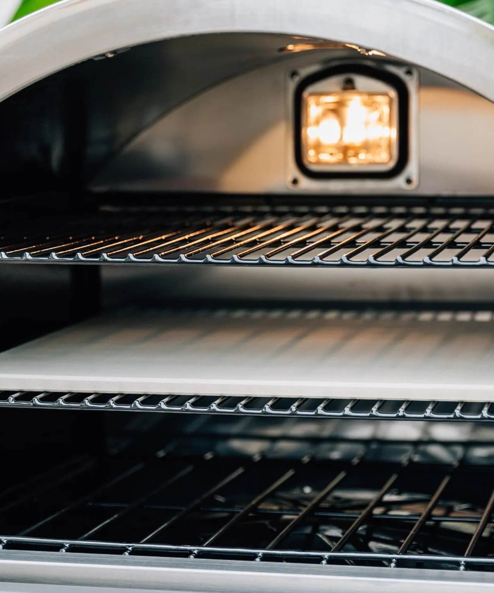 Summerset Outdoor Built-In Countertop Gas Pizza Oven [SS-OVBI] (SAK73182)