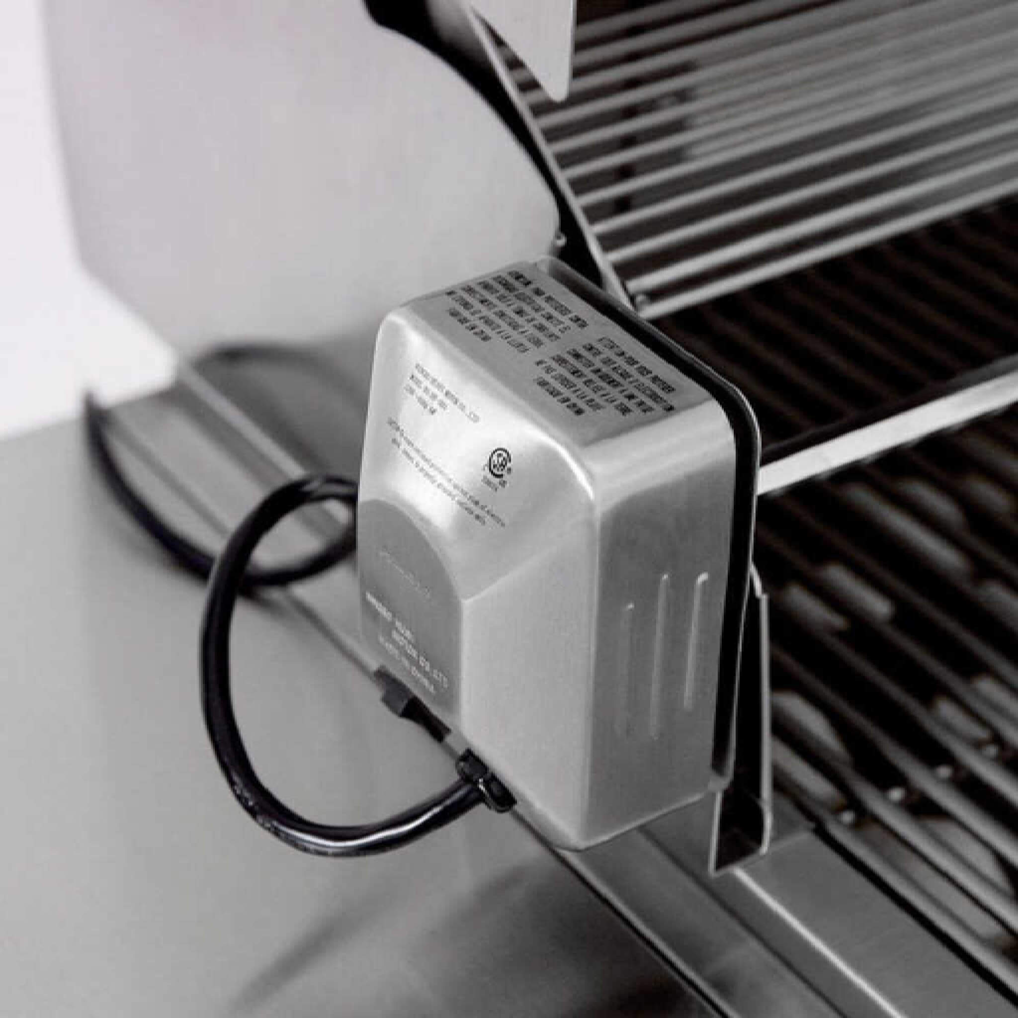 Summerset Sizzler Built-In Propane Gas Grill [SIZ25/32/40] (SAK71502)