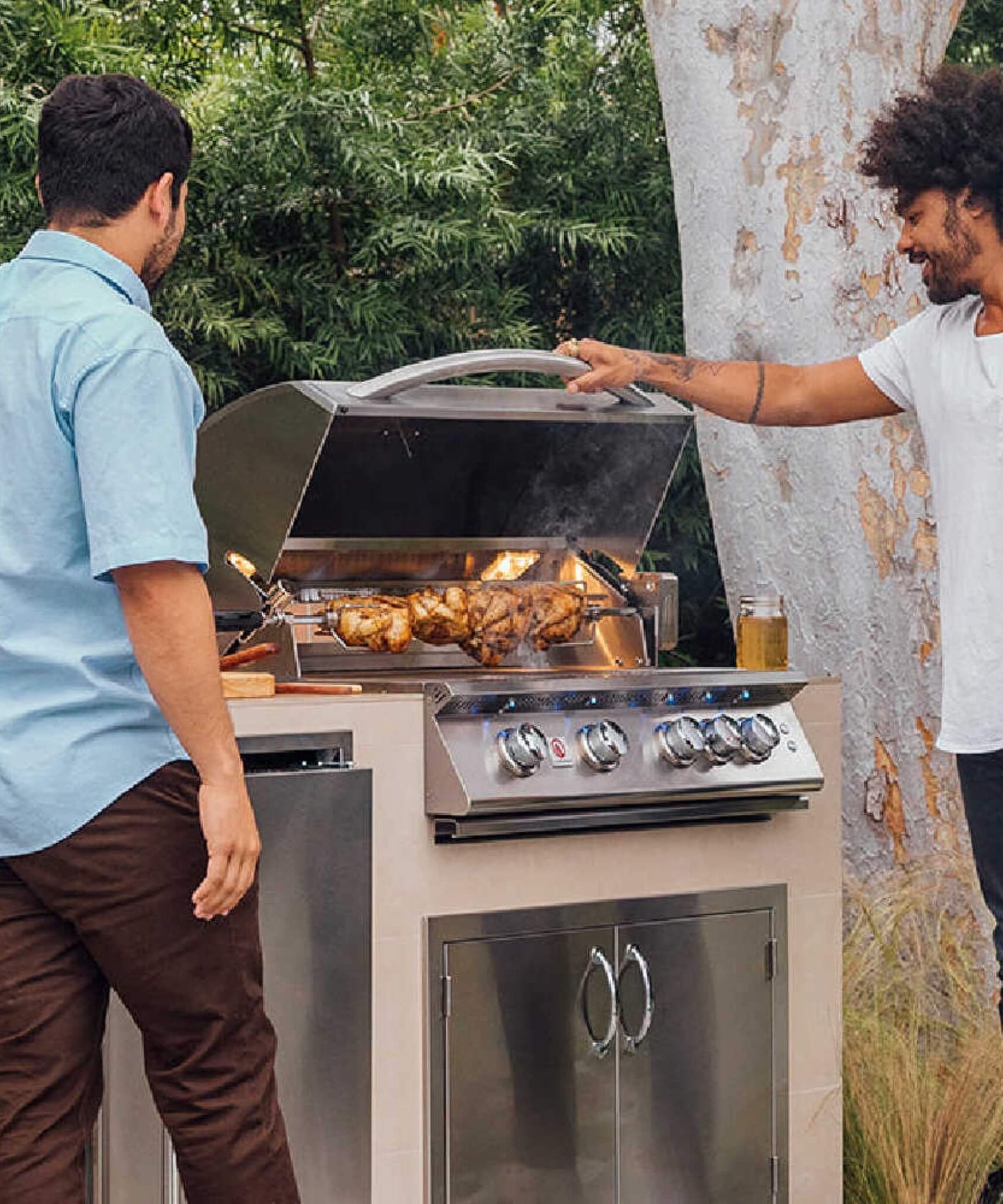 Summerset Sizzler Pro Premium Outdoor Built-In Gas Grill [SIZPRO] (SAK56324)