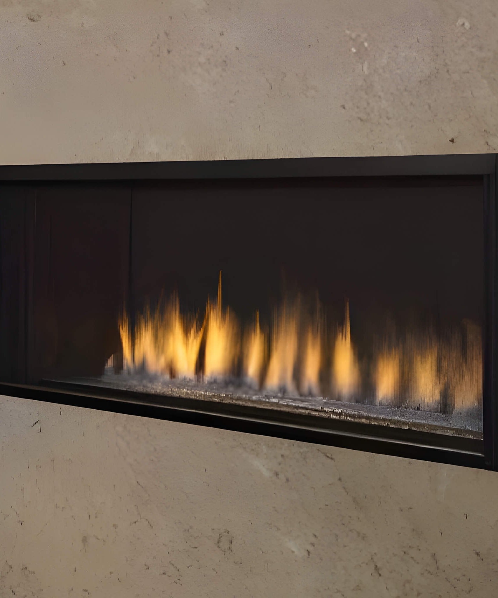 Superior Fireplaces 43-Inch Linear Direct Vent Natural Gas Electric Ignition Fireplace [DRL4543TEN] (SAK31724)