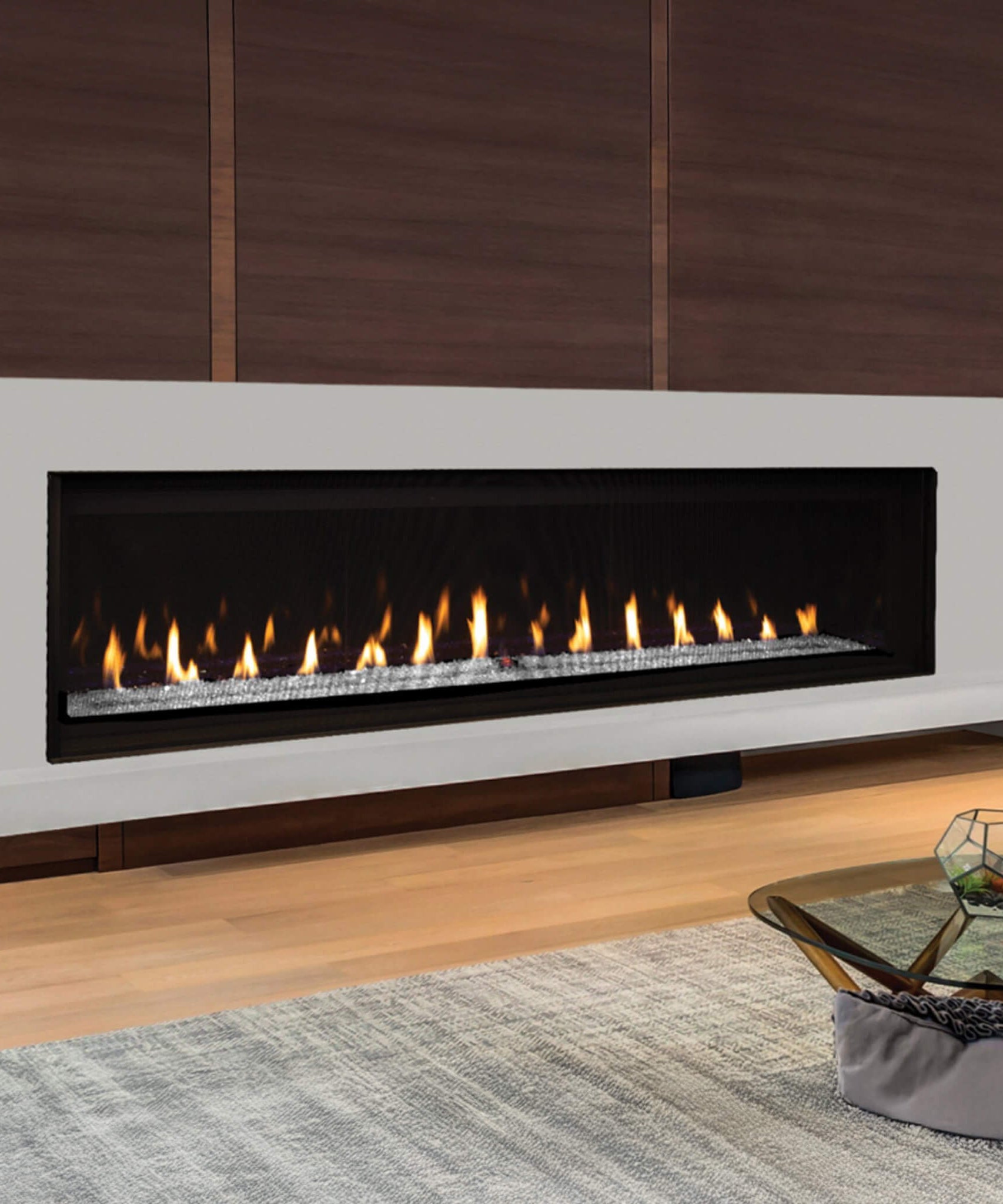 Superior Fireplaces 84-Inch Linear Direct Vent Electric Ignition Natural Gas Fireplace With Screen Barrier [DRL6084TEN] (SAK15198)
