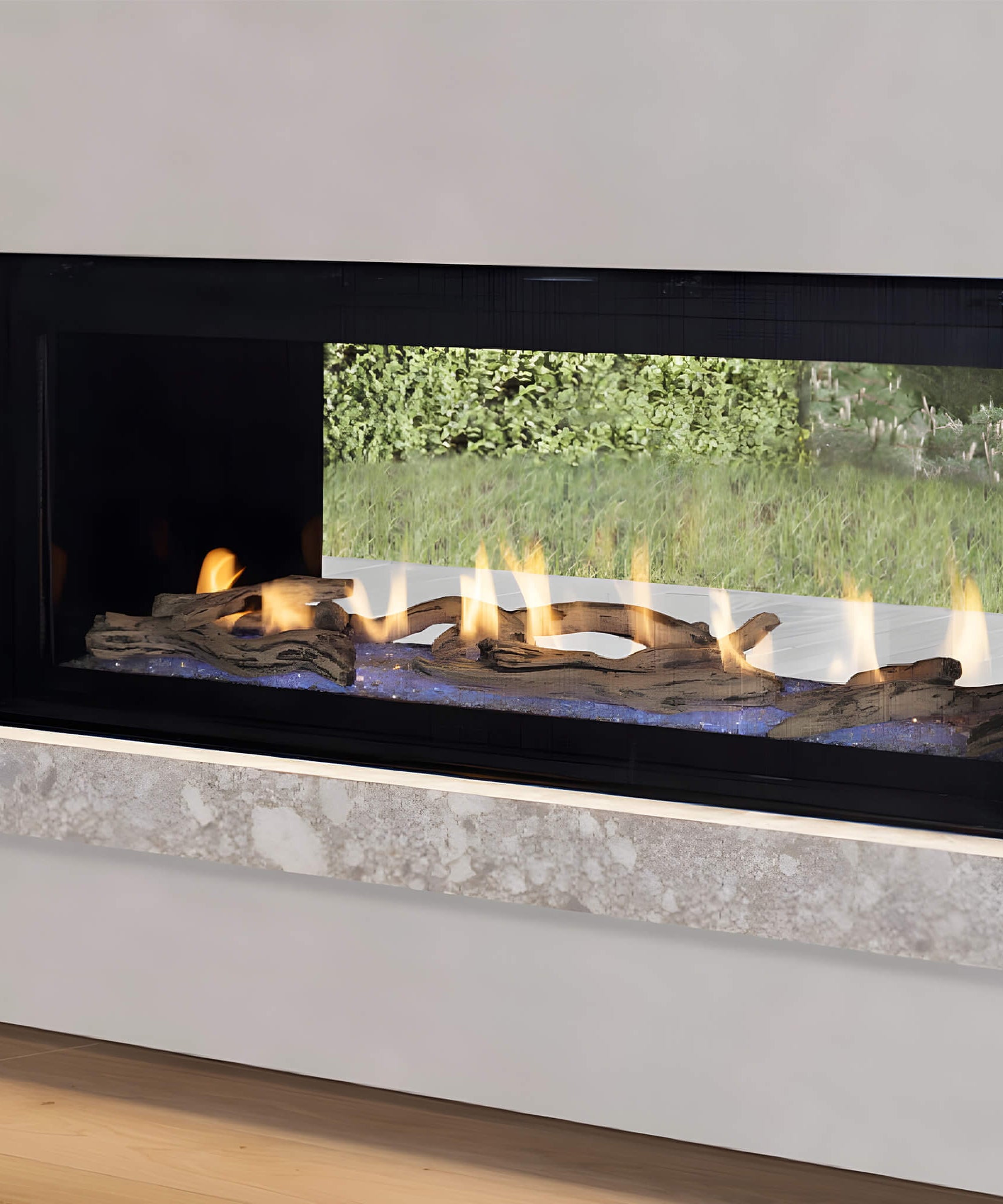 Superior Fireplaces 84-Inch Linear Direct Vent Electric Ignition Natural Gas Fireplace With Screen Barrier [DRL6084TEN] (SAK15198)