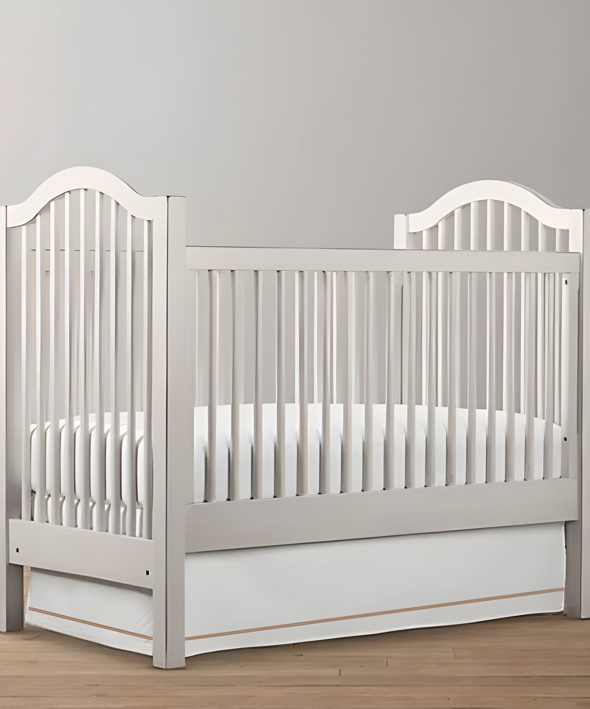 Single Embroidery Cotton Crib Skirt