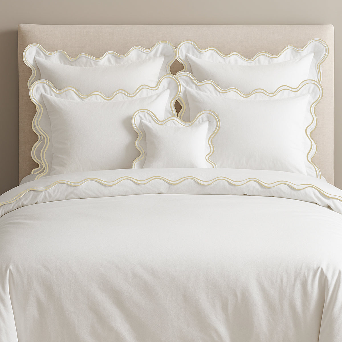 400TC Cotton Sateen Luxurious Double Scalloped Duvet Cover Set