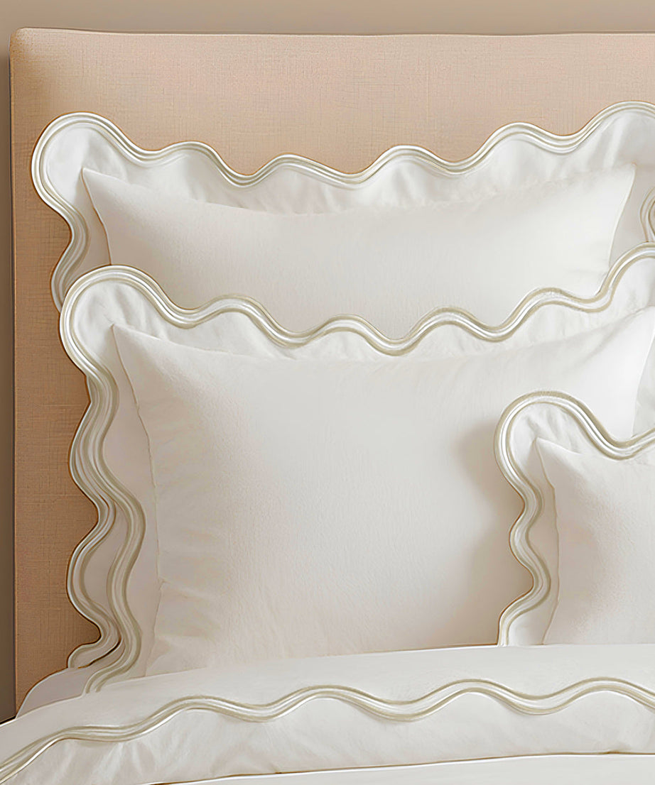 400TC Cotton Sateen Luxurious Double Scalloped Duvet Cover Set