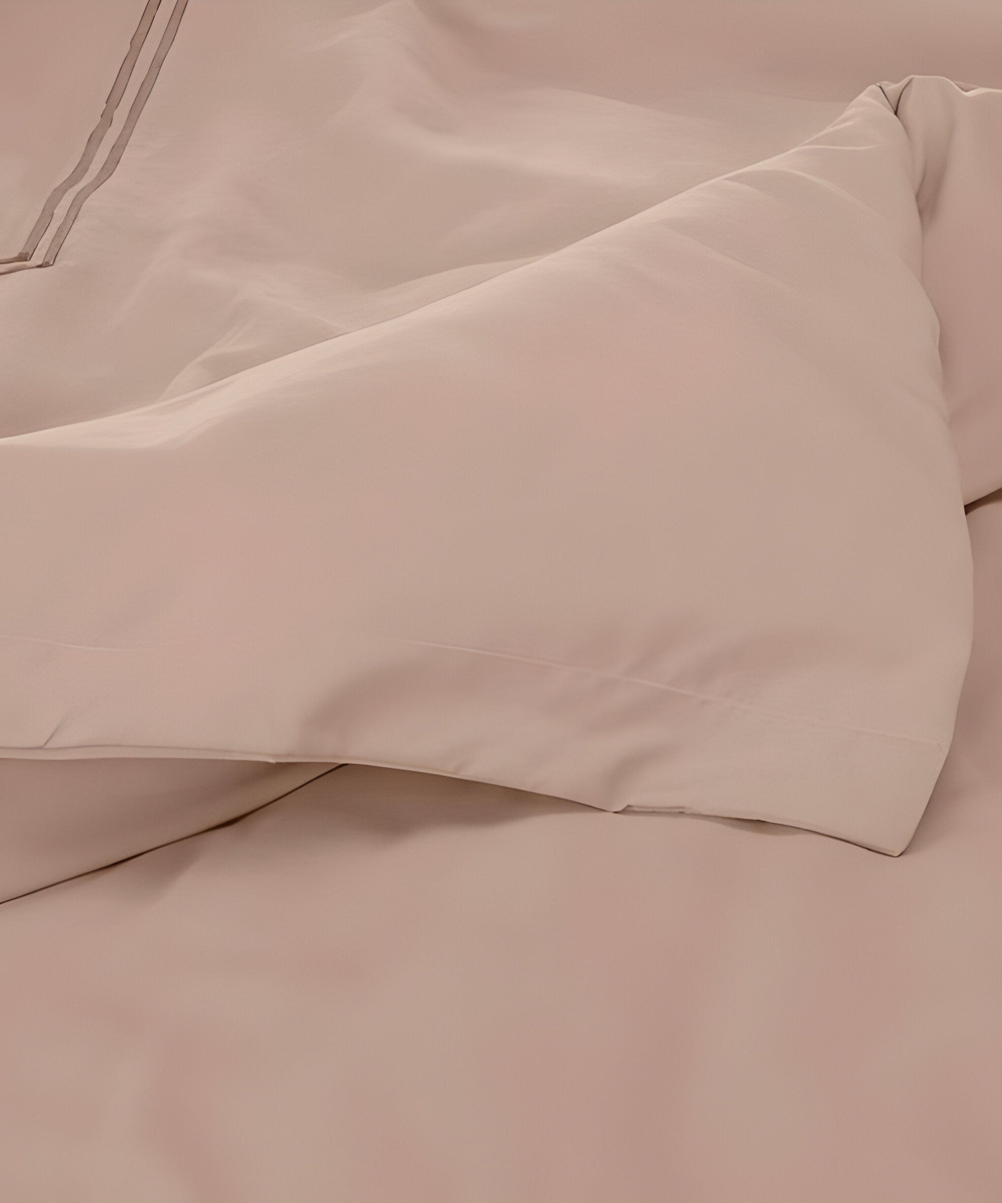 400TC Cotton Luxurious Double Embroidery Sateen Solid Duvet Cover Set