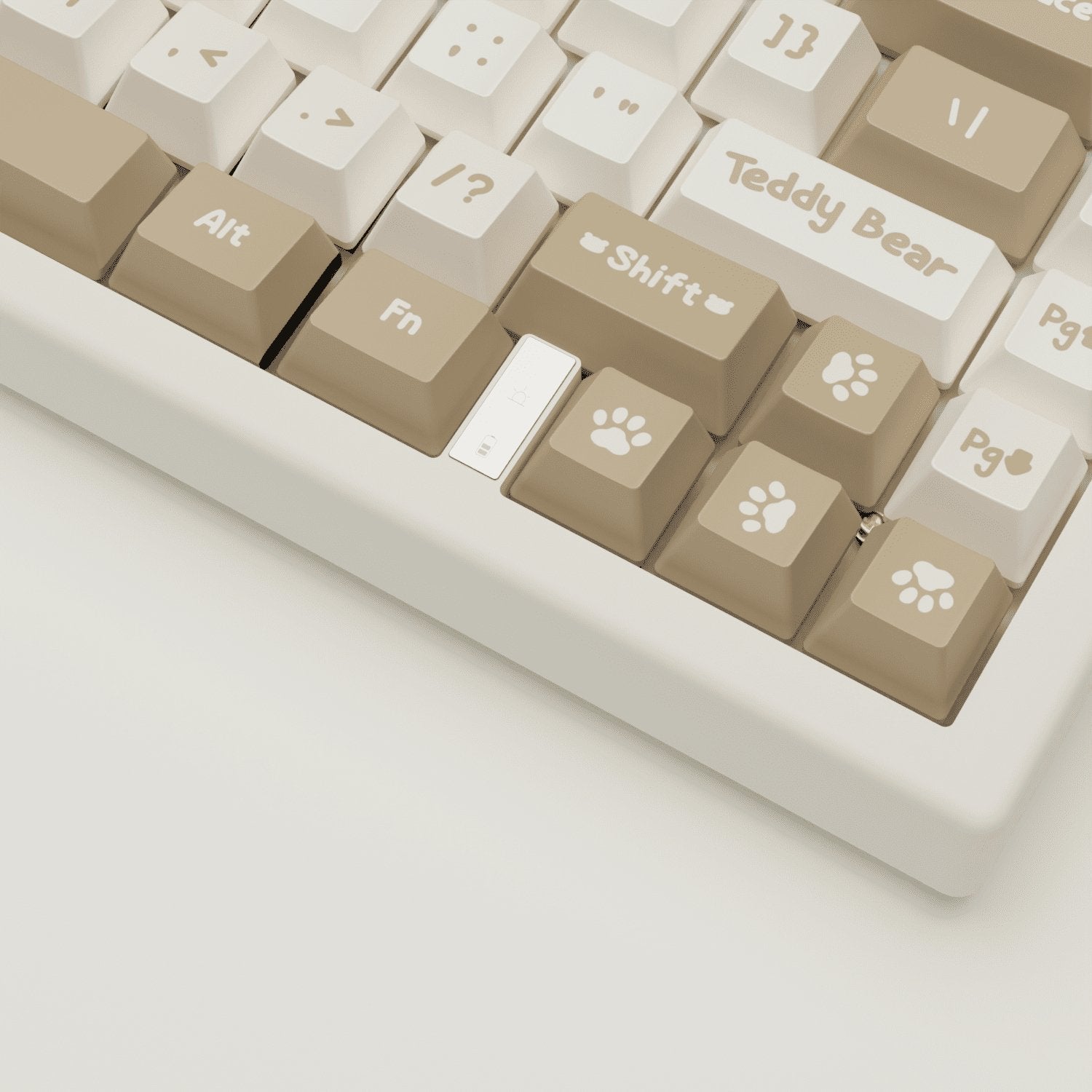 Teddy Bear Design Keycaps and Mechanical Keyboard