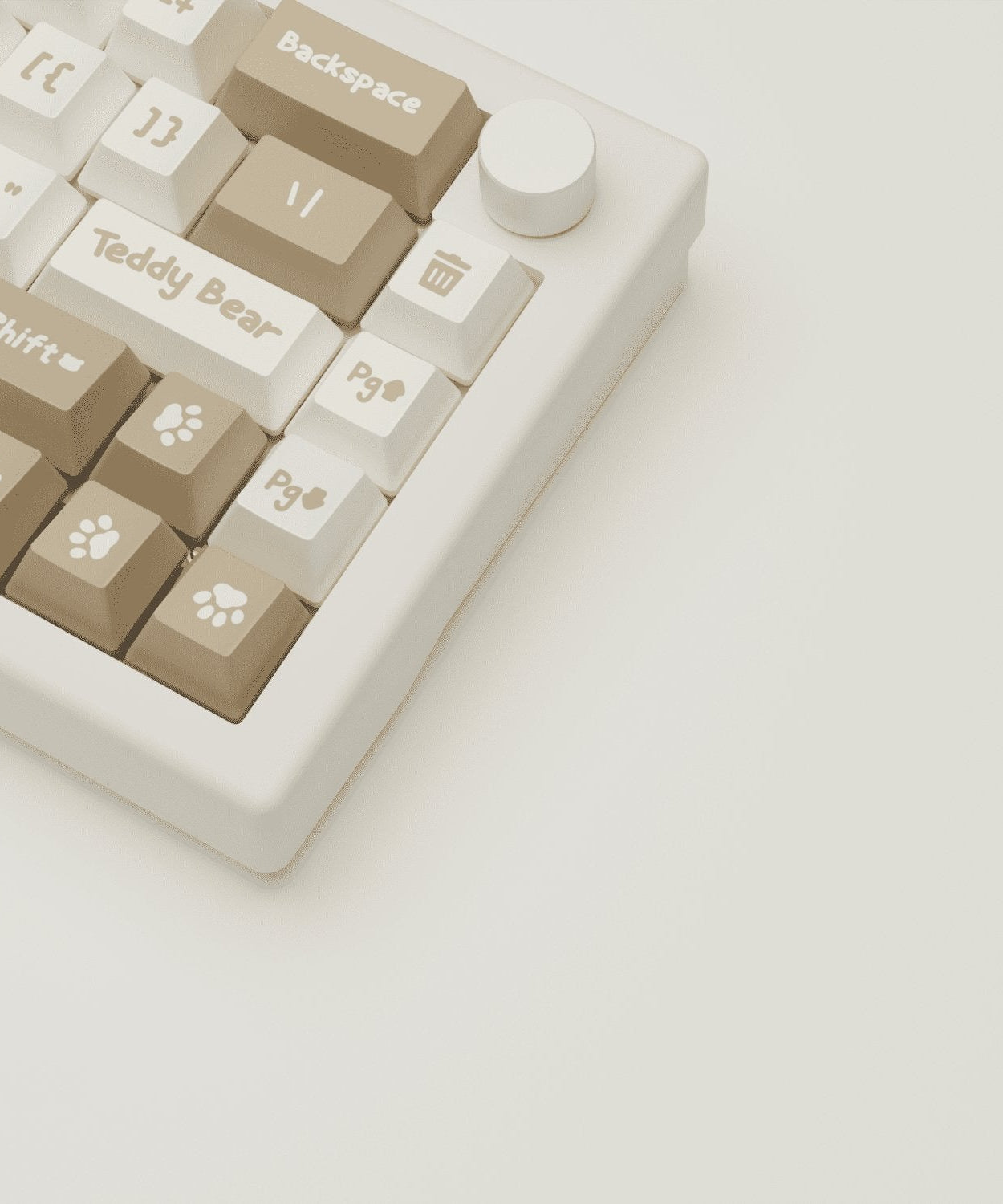 Teddy Bear Design Keycaps and Mechanical Keyboard