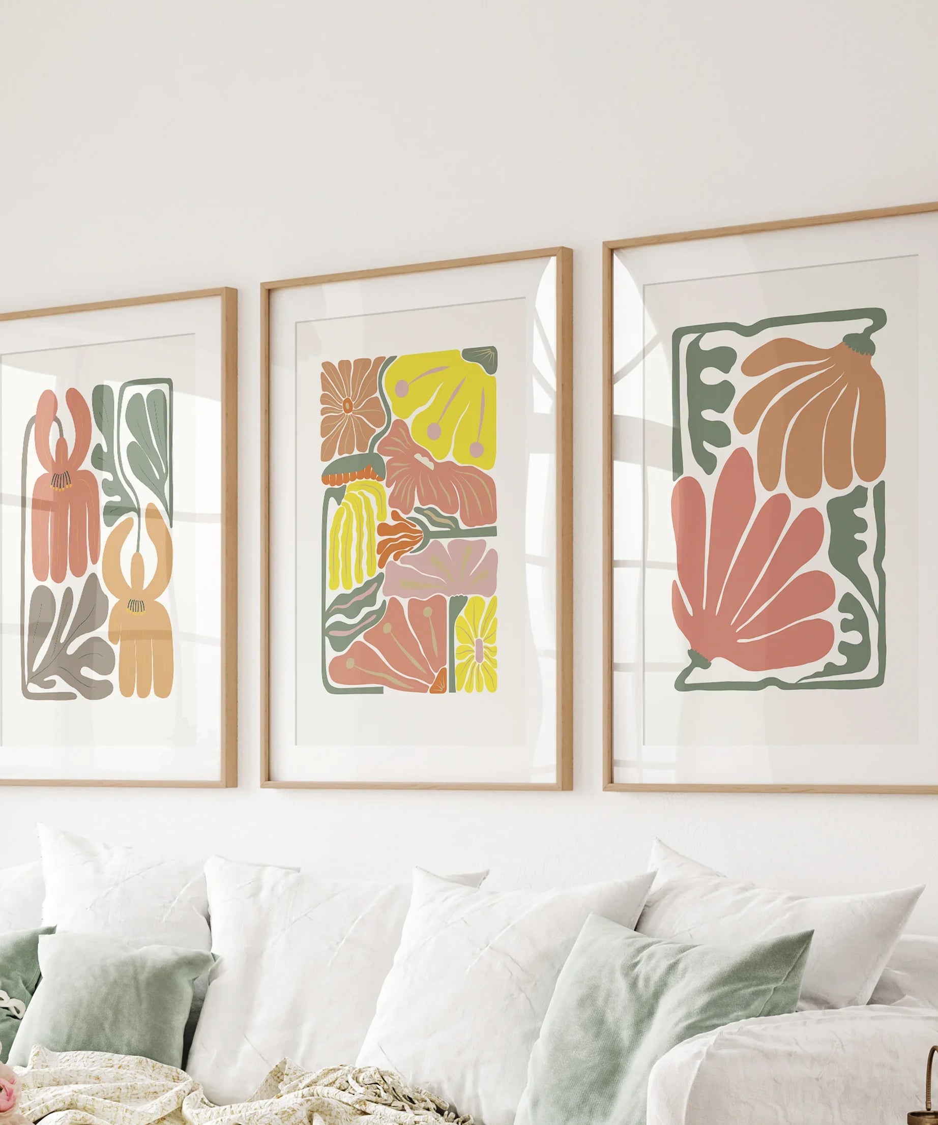 Boho Chic Botanical Decor. Set of 3 Abstract Flowers Prints