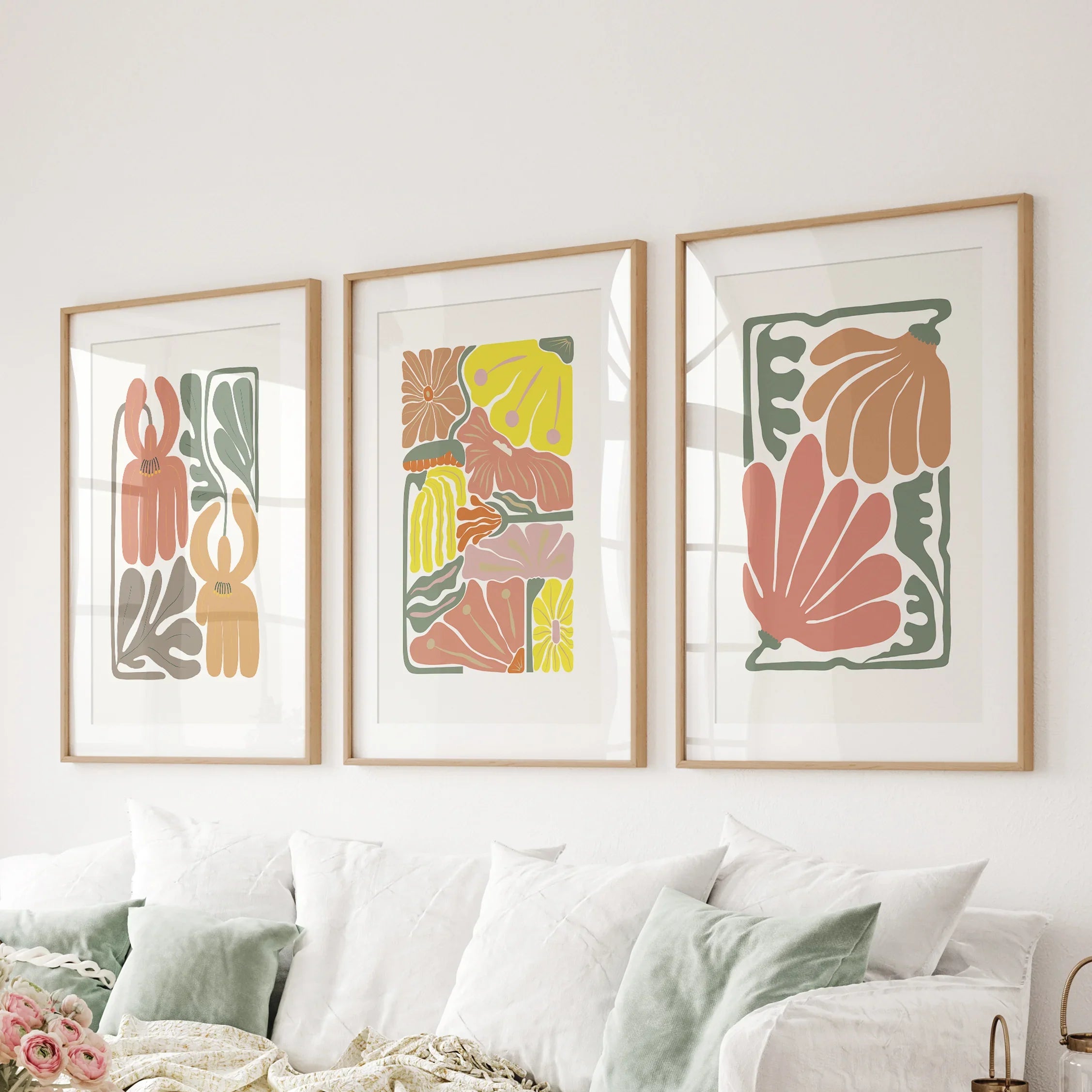 Boho Chic Botanical Decor. Set of 3 Abstract Flowers Prints