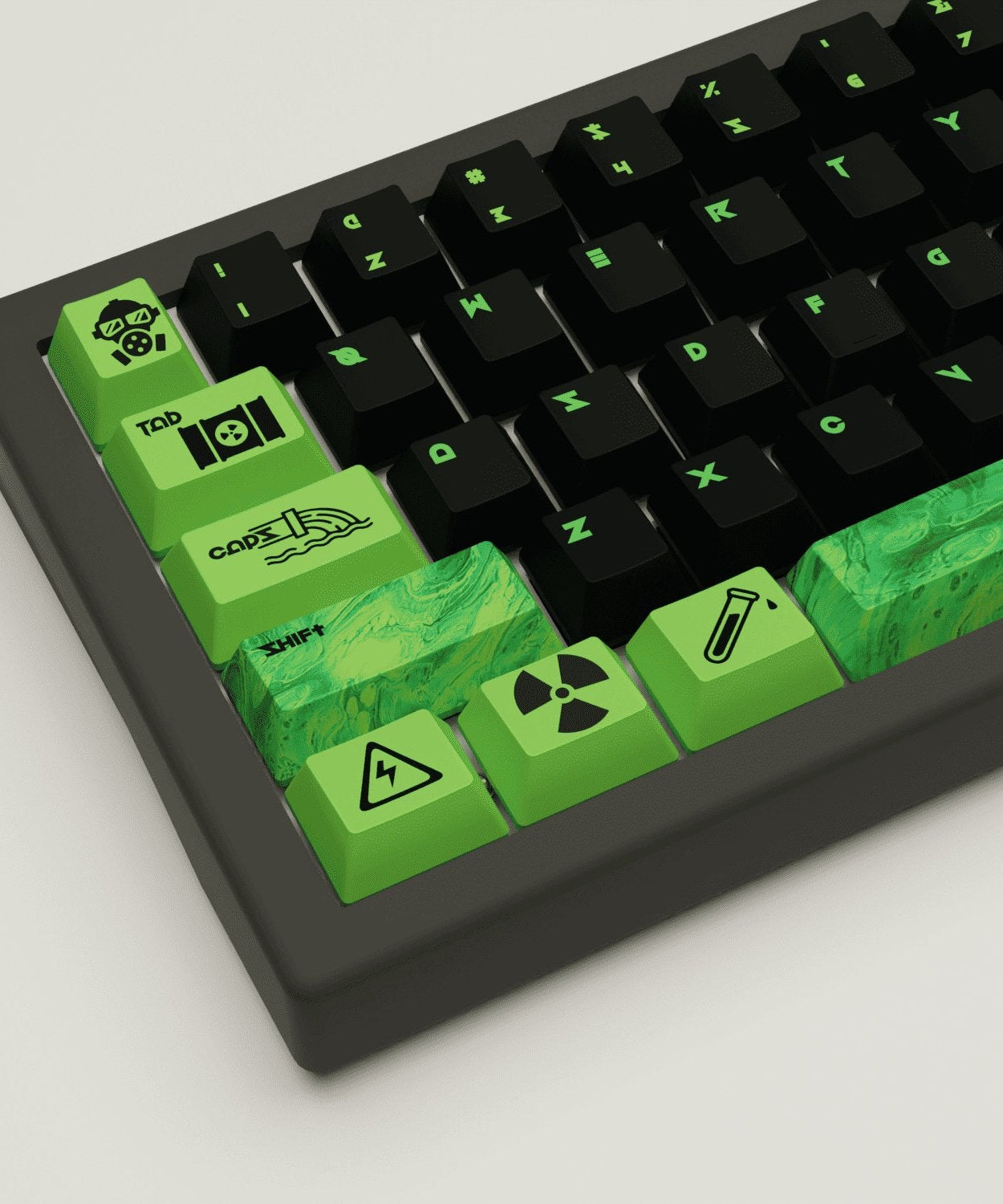 Toxic Design Keycaps and Mechanical Keyboard