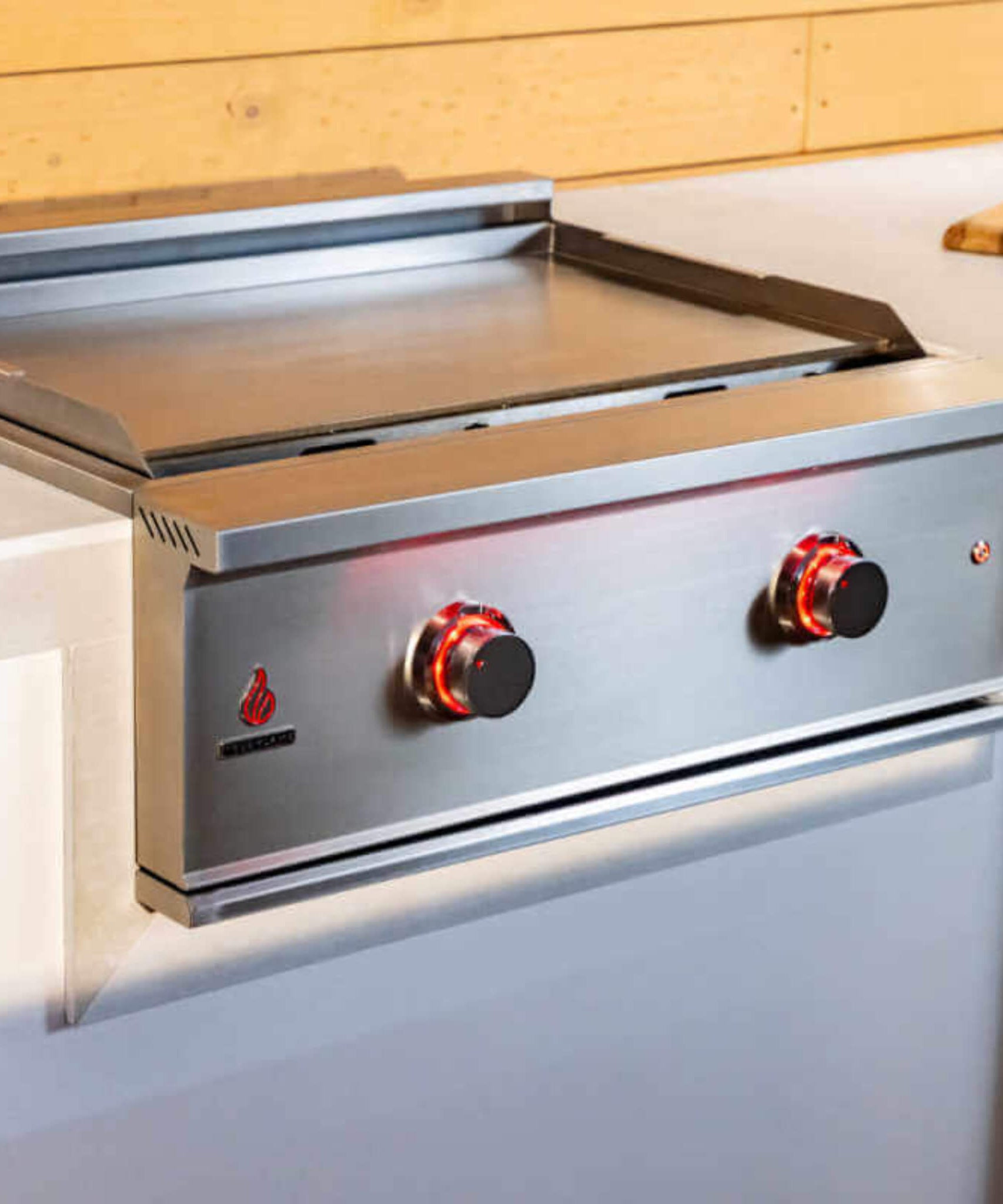 TrueFlame 30" Premium Built-In Stainless Gas Griddle Grill [TFG30] (SAK85362)