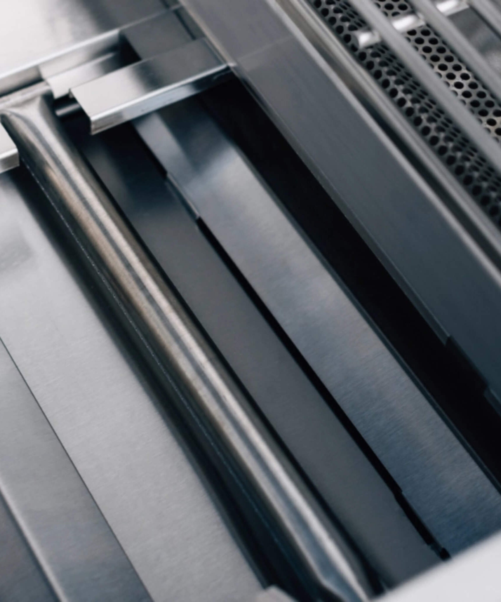 TrueFlame E-Series Built-In Stainless Steel Gas Grill [TFE25/32] (SAK13784)