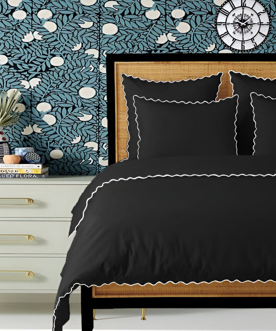 Black 400TC Cotton Small Scallop Embroidery Duvet Cover Set