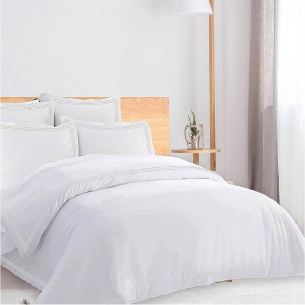 400TC Cotton Triple Edge Embroidery Sateen Solid Duvet Cover Set