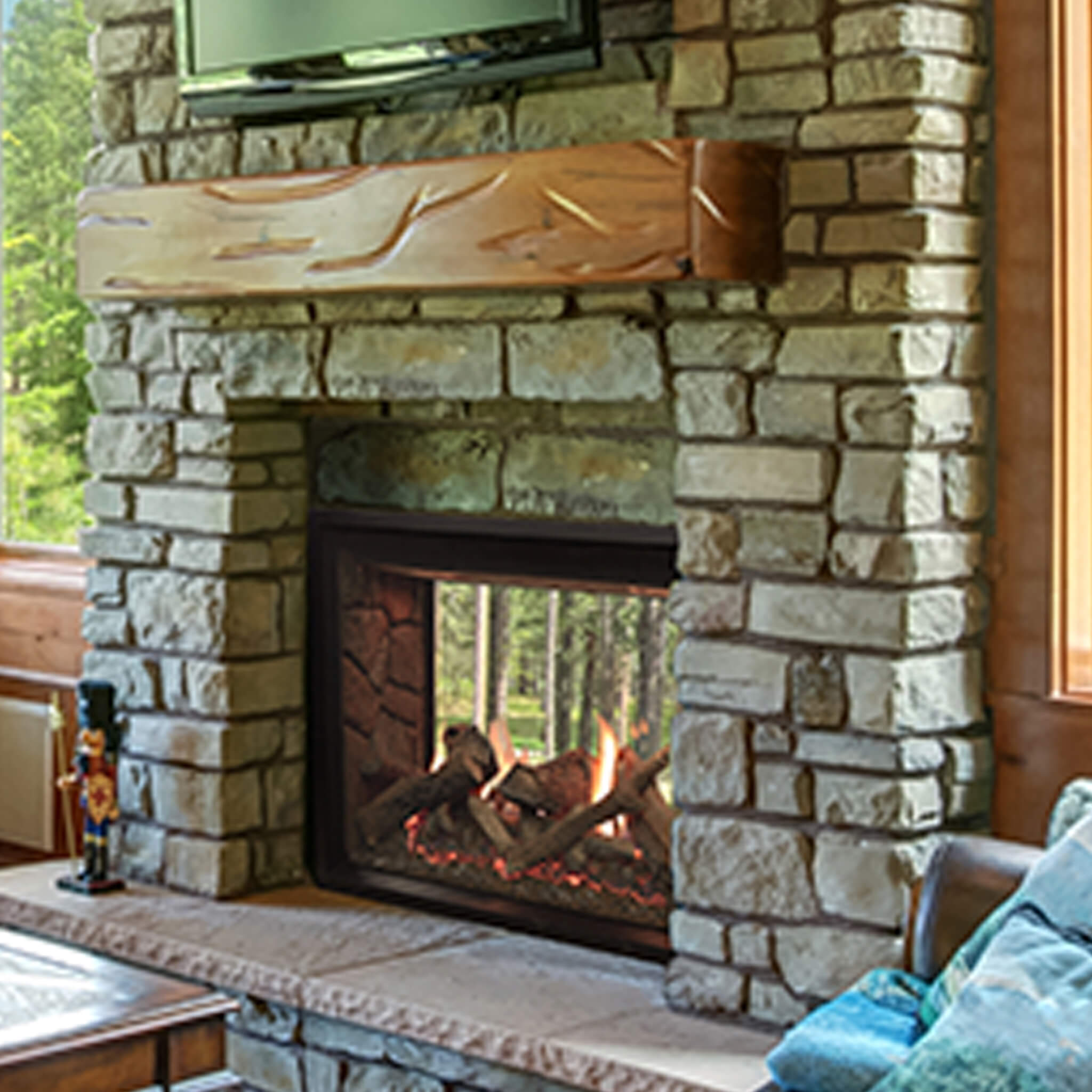 White Mountain Hearth Rushmore 40-Inch TruFlame Clean Face Direct Vent Fireplace [DVCT40CSP95] (SAK34829)