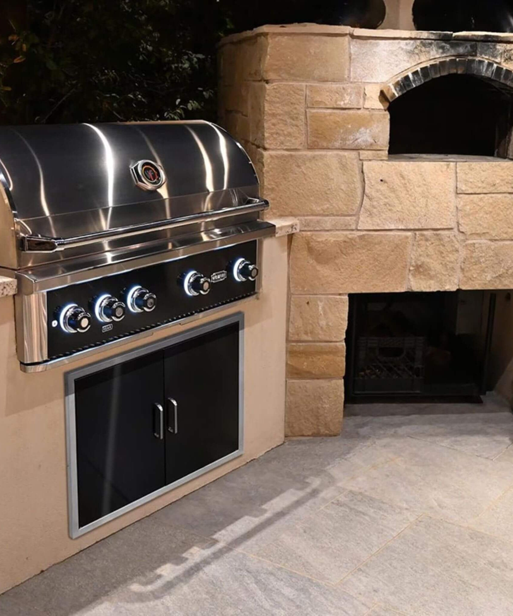 Wildfire Outdoor Living Ranch Pro 42-Inch 304 Stainless Steel Grill [WFPRO42G-BSS/SS] (SAK50263)