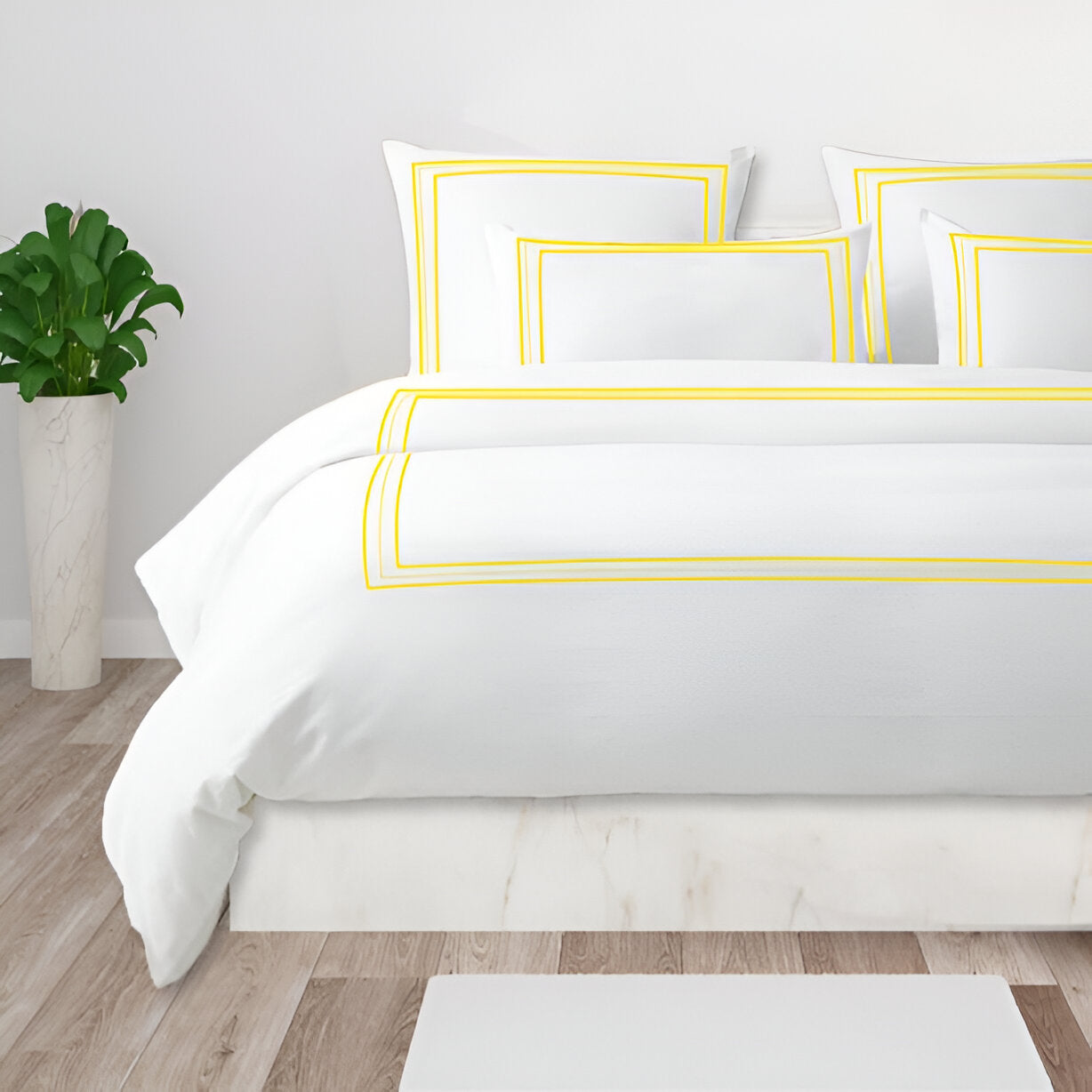 400TC Cotton Classic Embroidery Sateen Solid Duvet Cover Set