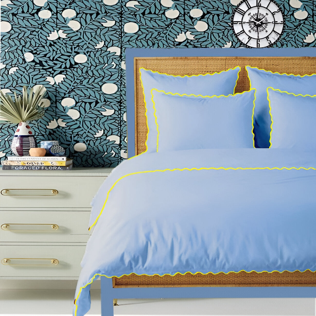 Light Blue 400TC Cotton Small Scallop Embroidery Duvet Cover Set