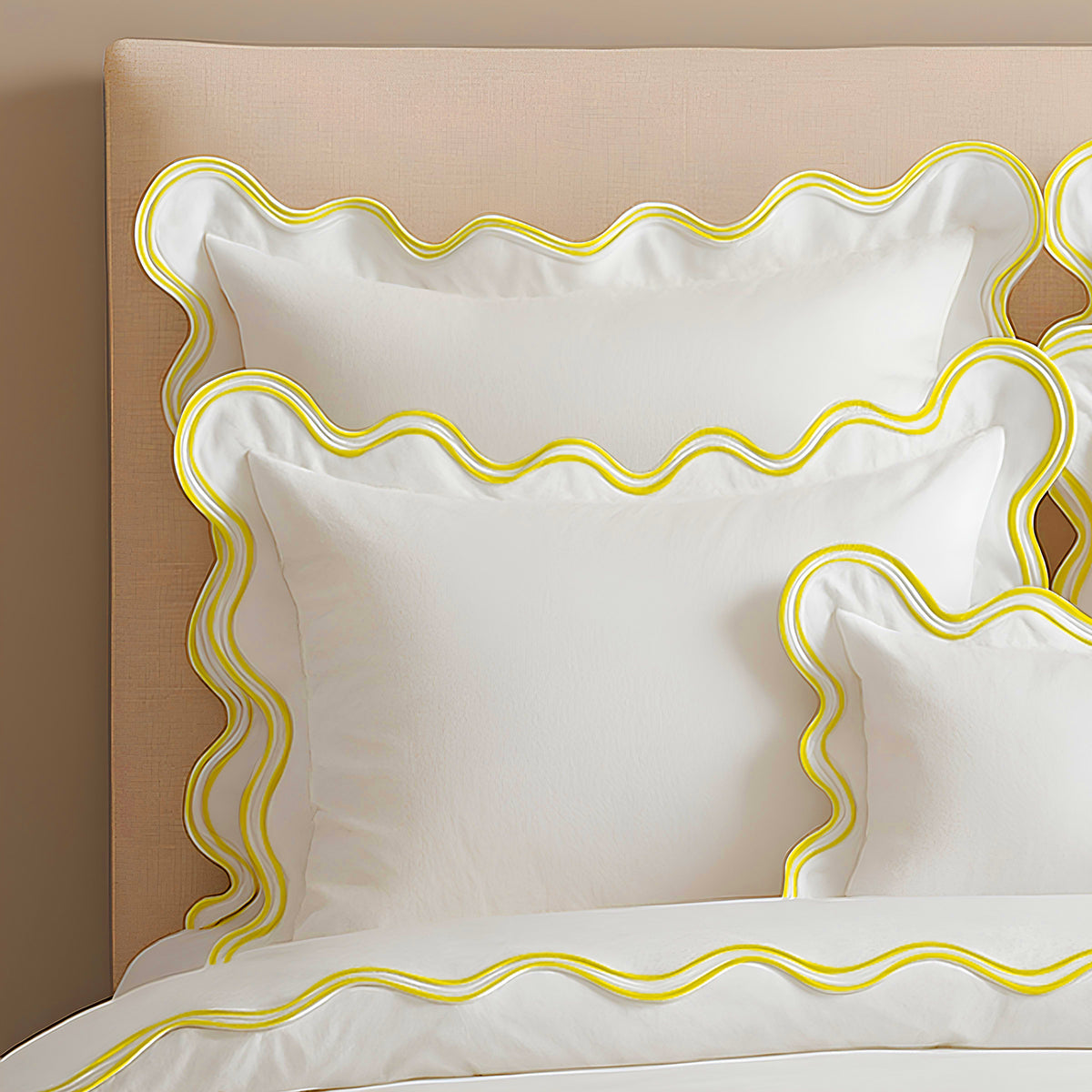 400TC Cotton Sateen Luxurious Double Scalloped Duvet Cover Set