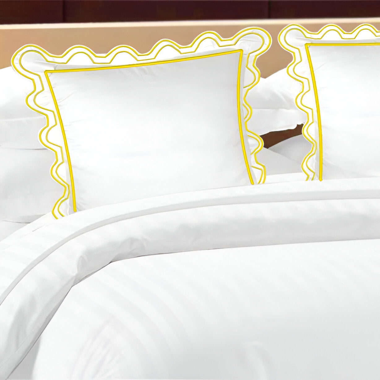 400TC U Shape Scallop Embroidery Cotton Duvet Cover Set